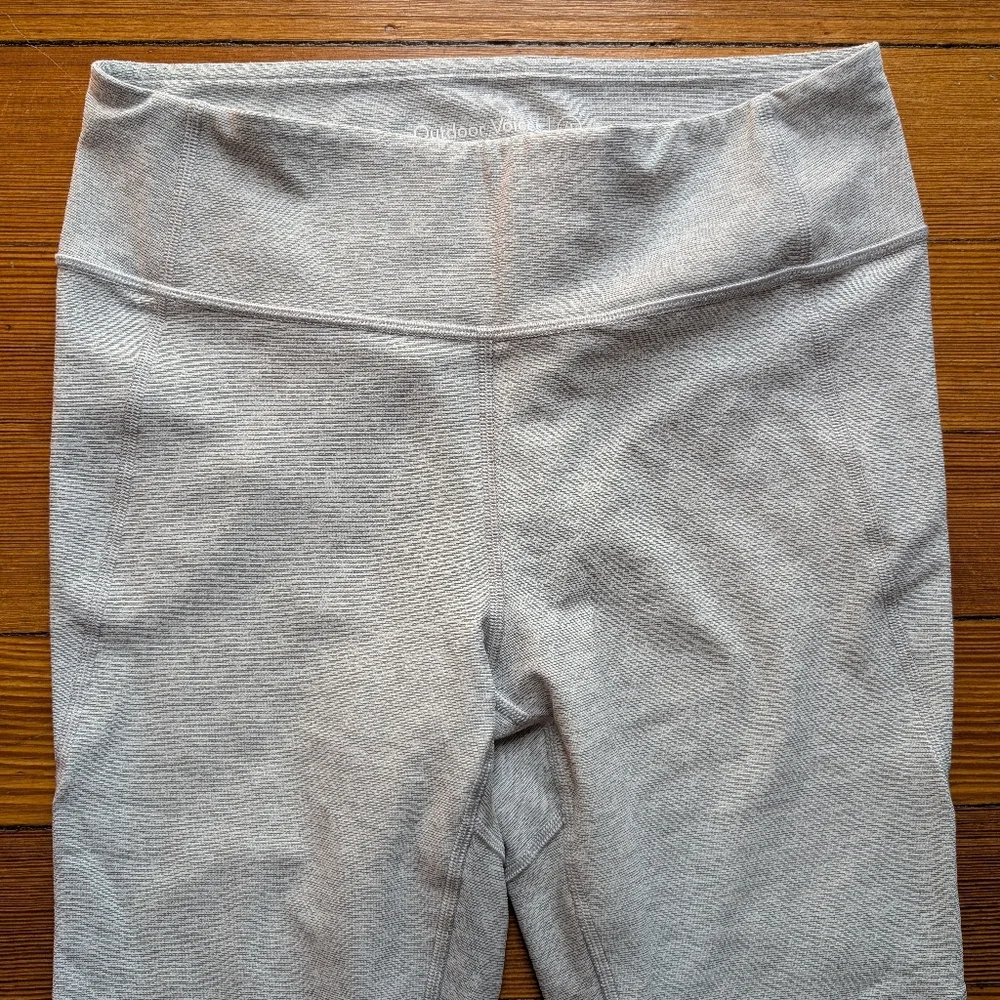 Outdoor Voices Gray Leggings - Picture 3 of 8